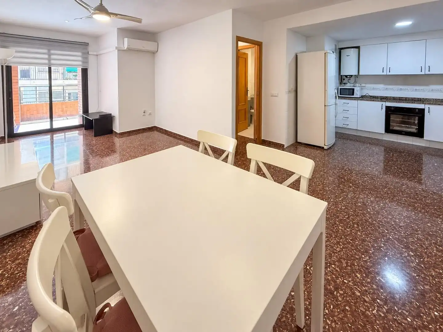 Flat with terrace to rent in Quatre Carreres, imagen 11