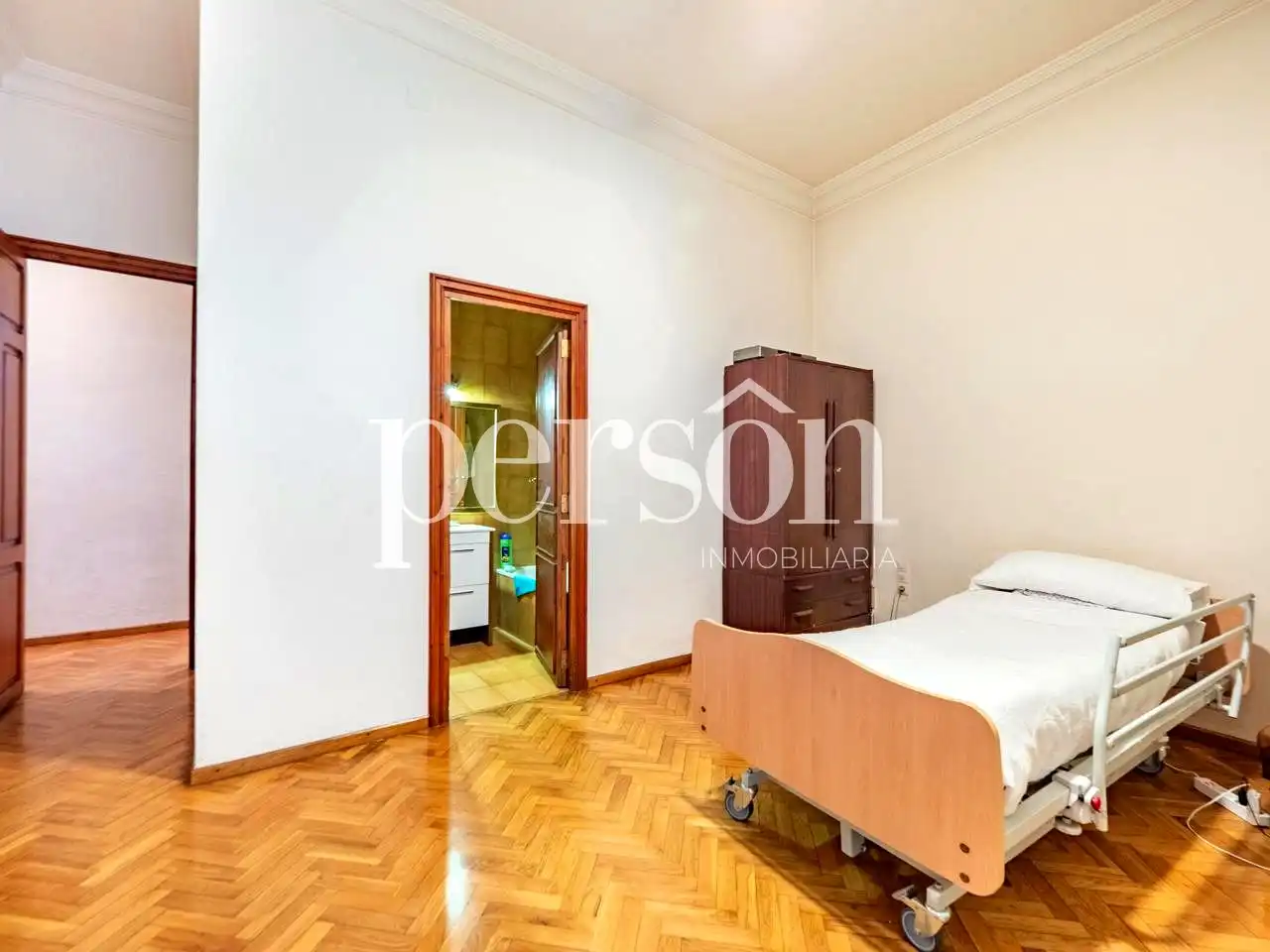 Flat with terrace for sale in calle d'Aparisi i Guijarro, imagen 55