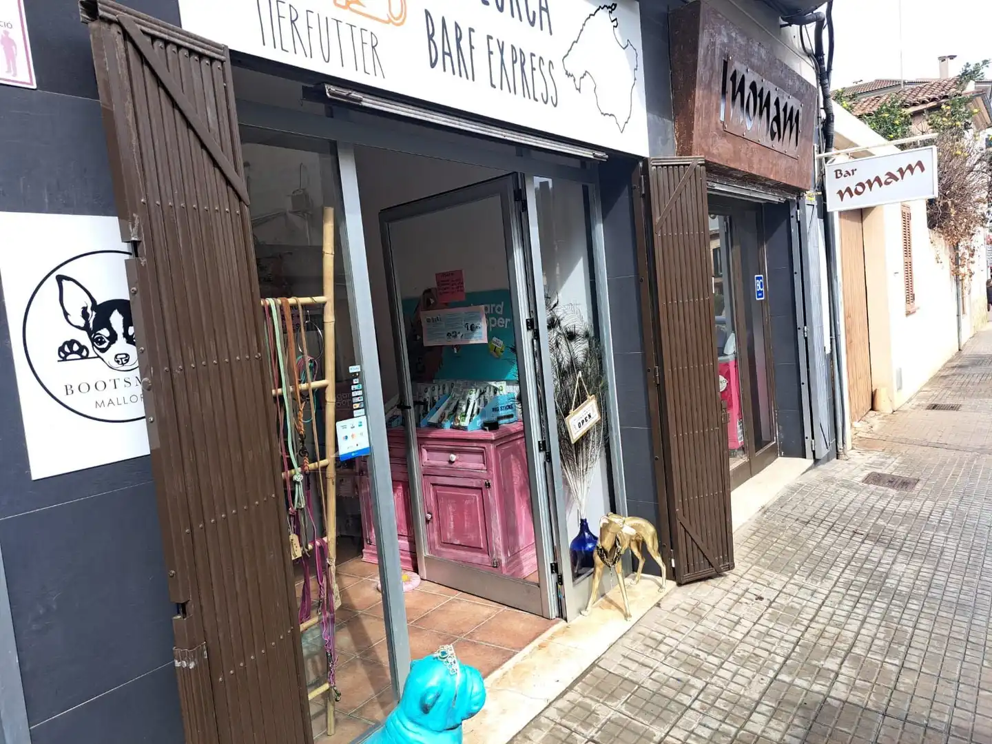 Business premises for sale in Campos poble, imagen 2