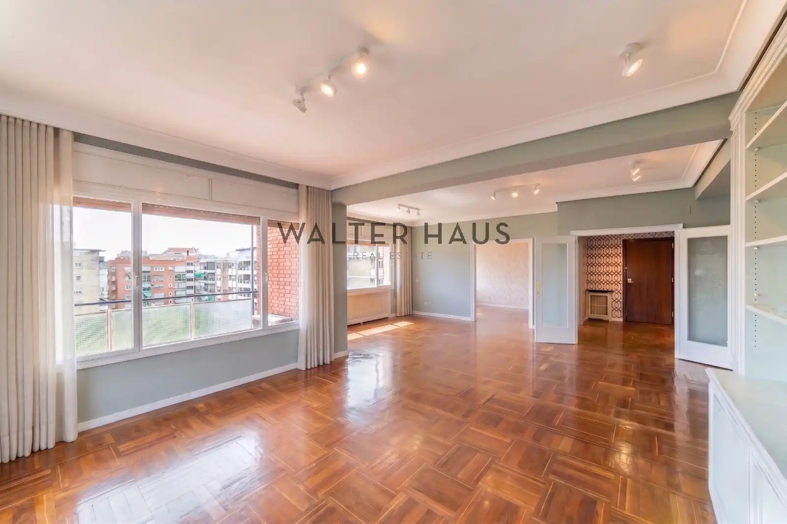 Vista exterior de Piso en venta en Madrid con Aire acondicionado, Calefacción y Terraza