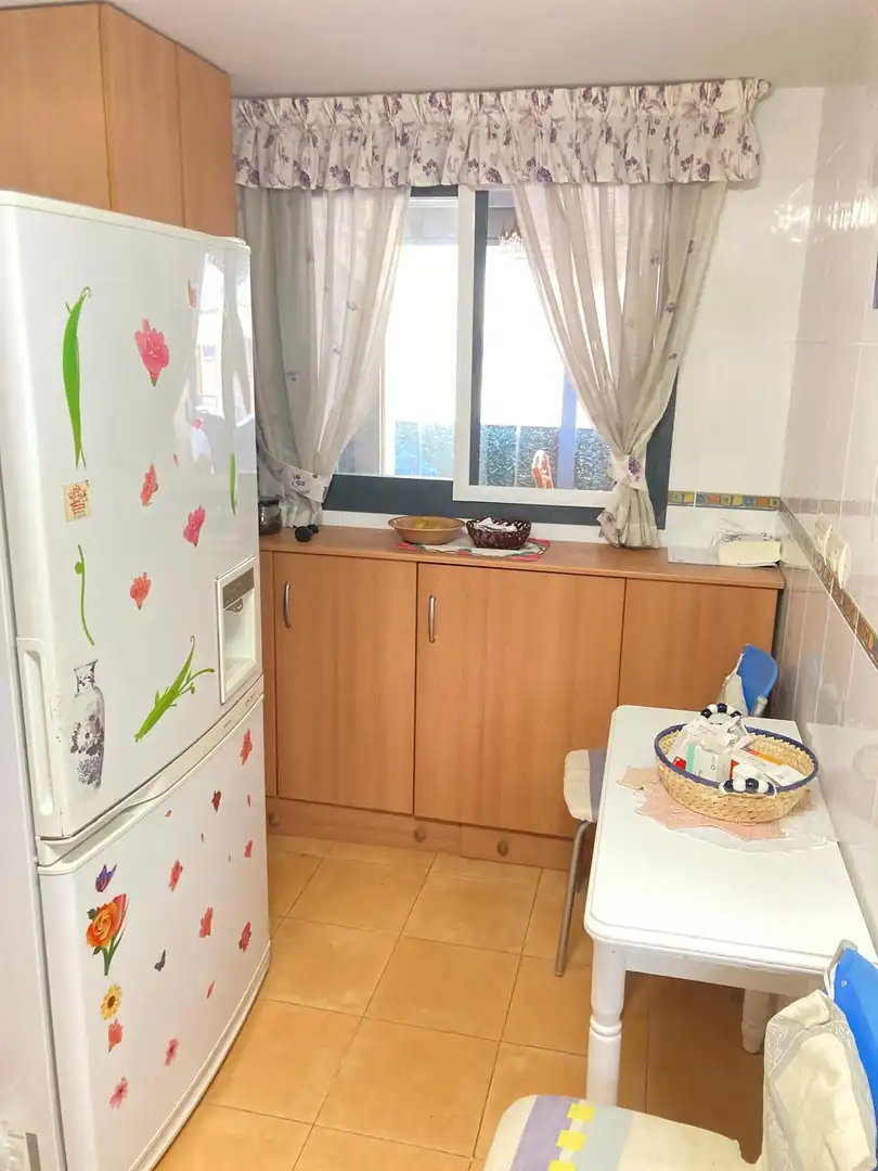 Piso en venta en Calle Ramón y Cajal, Las Piscinas Naturales