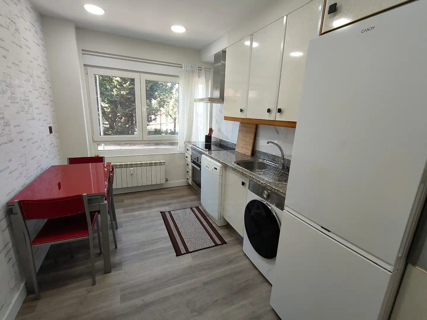 Cuina de Pis en venda en Valladolid amb Terrassa