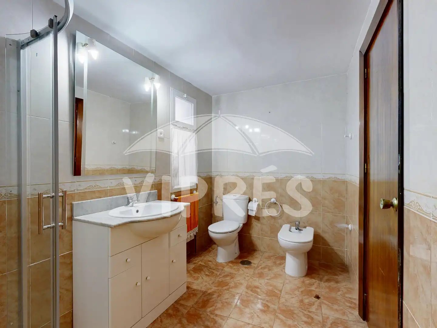 Baño de Piso en venta en Mérida con Calefacción, Parquet y Balcón