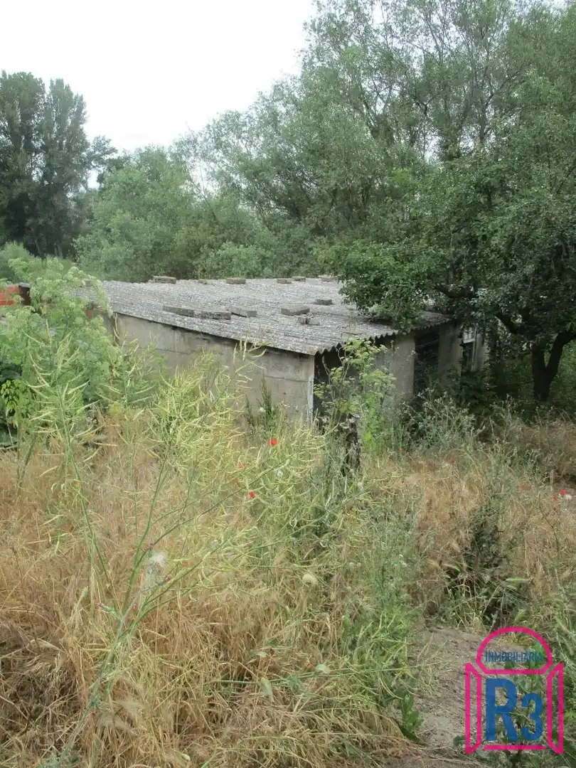 Casa o xalet en venda en León Capital  amb Calefacció