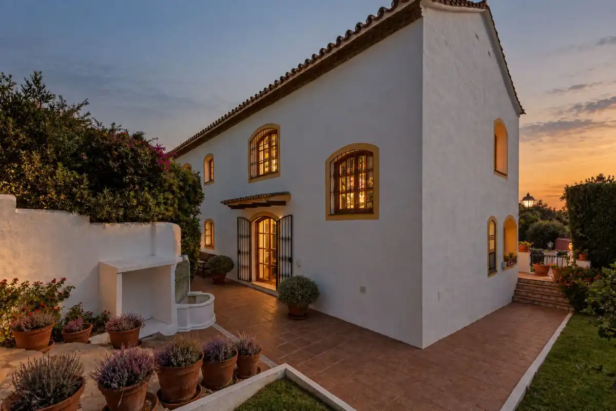 Exterior view of Houses for sale in Marbella Centro