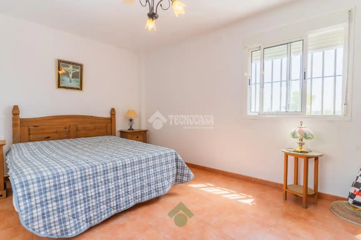 Dormitori de Casa adosada en venda en Jerez de la Frontera