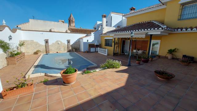 Casa-chalet en Venta en Centro Histórico