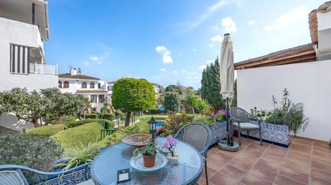 Foto 2 de Casa adosada en venta en Villacana - Costalita - Saladillo, Estepona