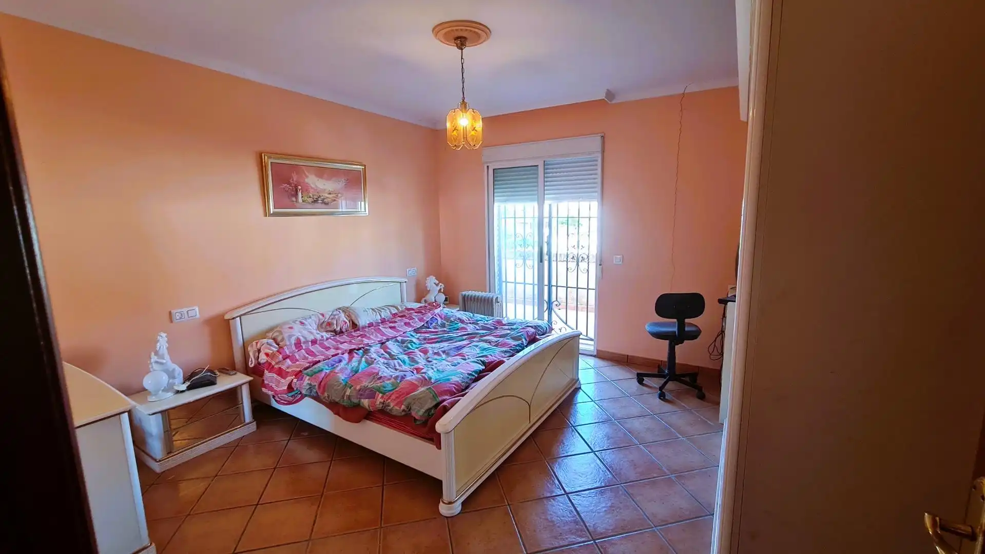 Dormitori de Casa o xalet en venda en La Peza amb Calefacció, Jardí privat i Terrassa