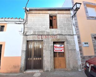 Exterior view of House or chalet for sale in Torre de Santa María