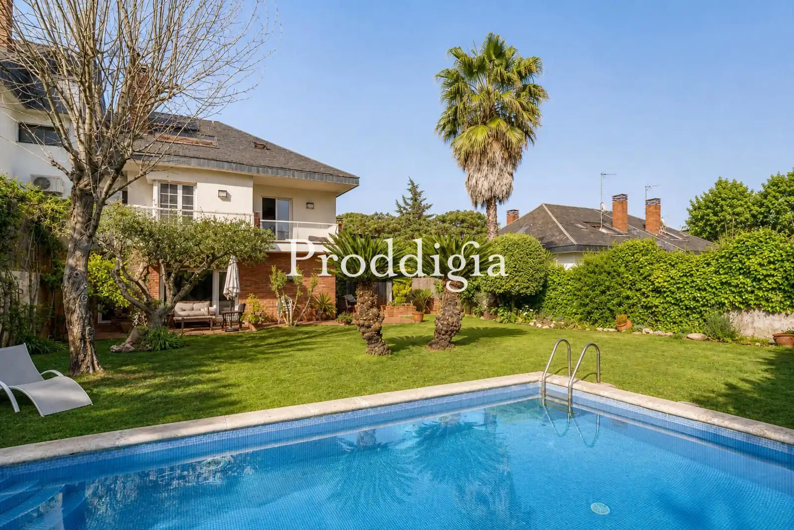 Garden of Houses for sale in Sant Cugat del Vallès  with Heating and Swimming Pool