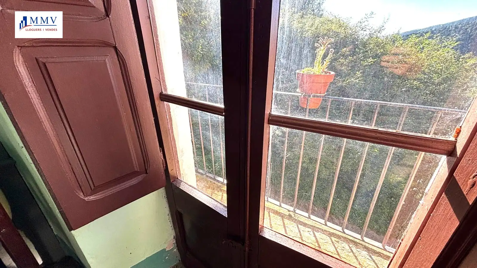 Terrassa de Finca rústica en venda en Vilallonga de Ter amb Jardí privat i Moblat