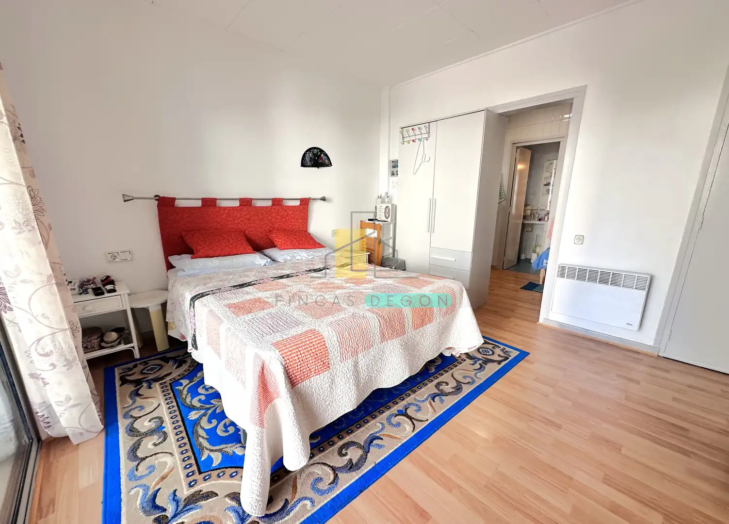 Schlafzimmer von Wohnung zum Verkauf in Roses