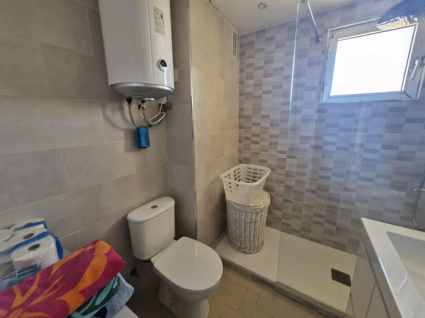 Badezimmer von Wohnung zum Verkauf in La Línea de la Concepción