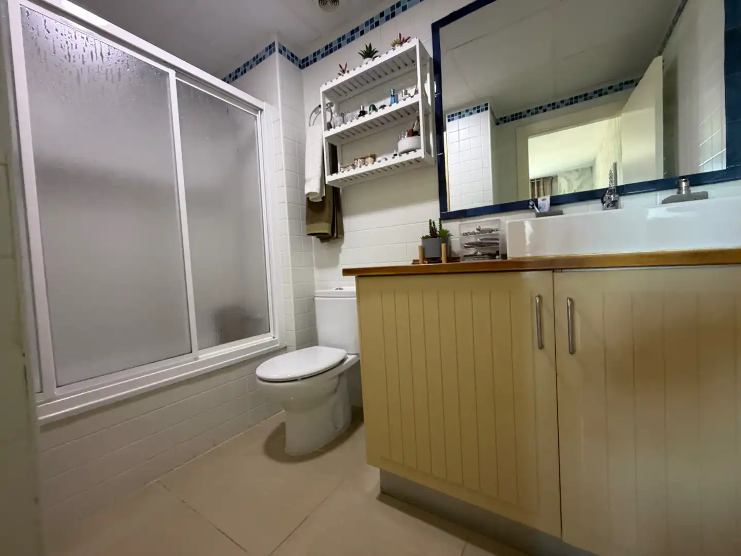 Piso en venta en Puntales - Zona Franca