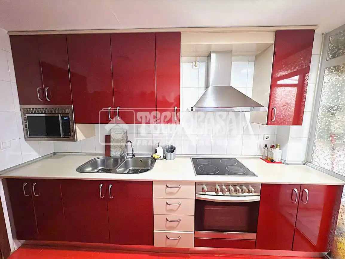 Cocina de Piso en venta en Cuenca con Calefacción, Parquet y Terraza