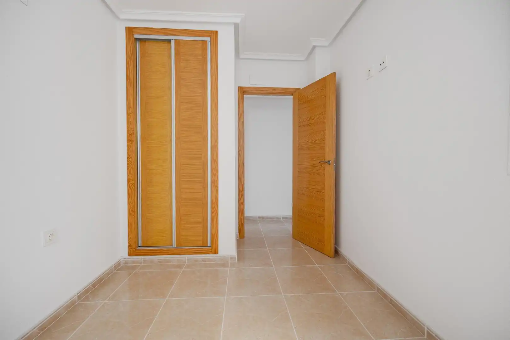 Apartament amb terrassa en venda a Calle REINA SOFIA, imagen 56