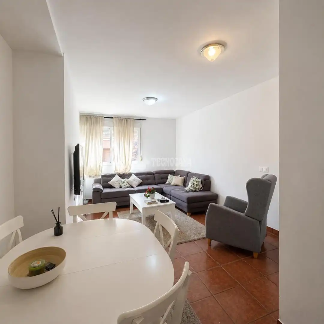 Wohnzimmer von Wohnung zur Miete in Ciempozuelos mit Balkon
