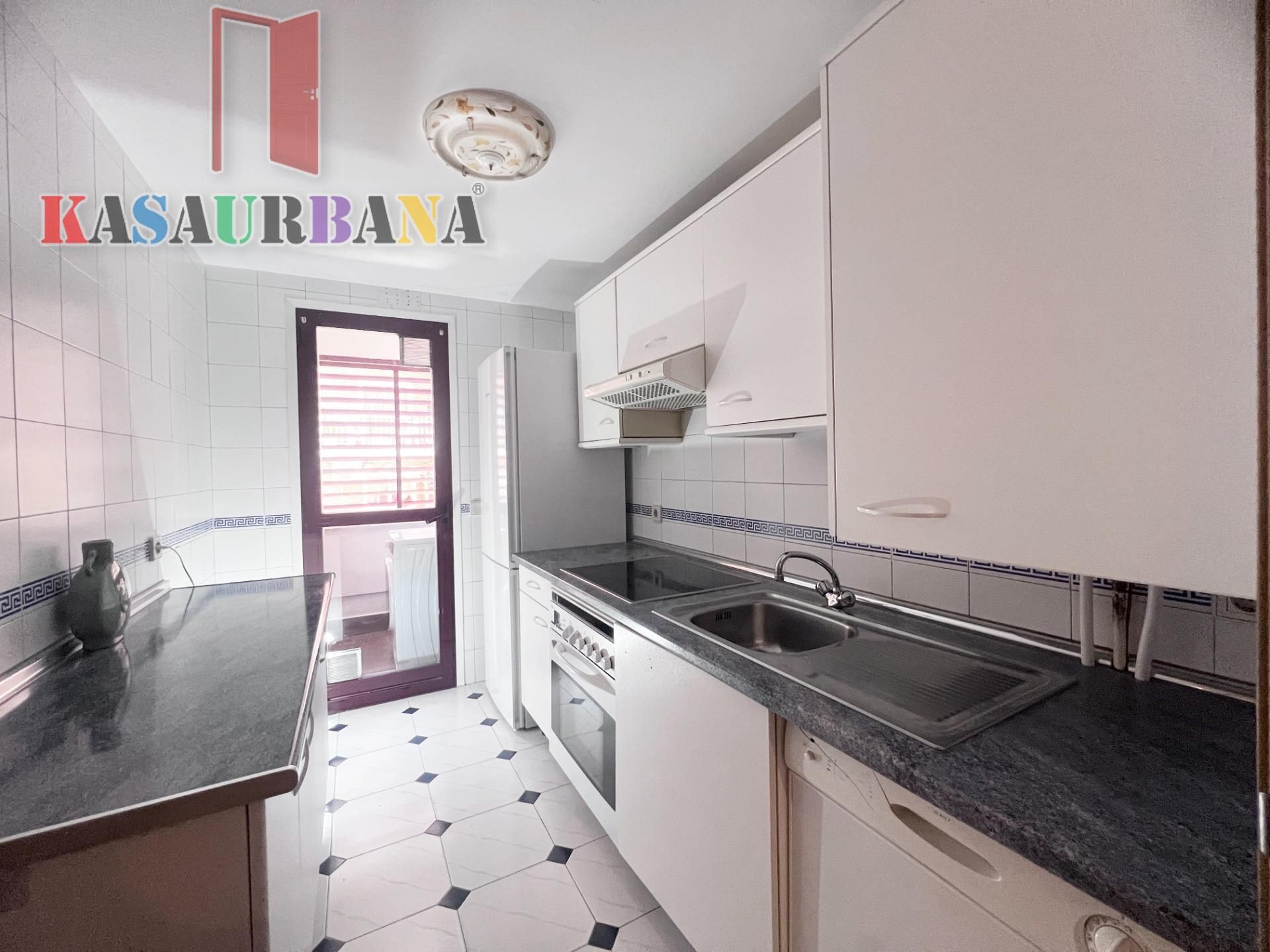 Kitchen of Flat for sale in Valdemoro  with Air Conditioner, Heating and Terrace