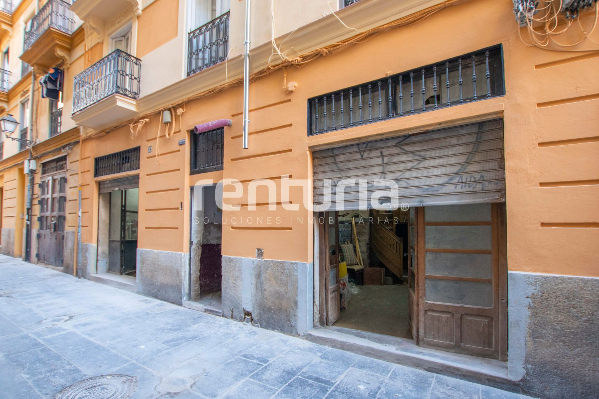 Exterior view of Planta baja for sale in  Valencia Capital