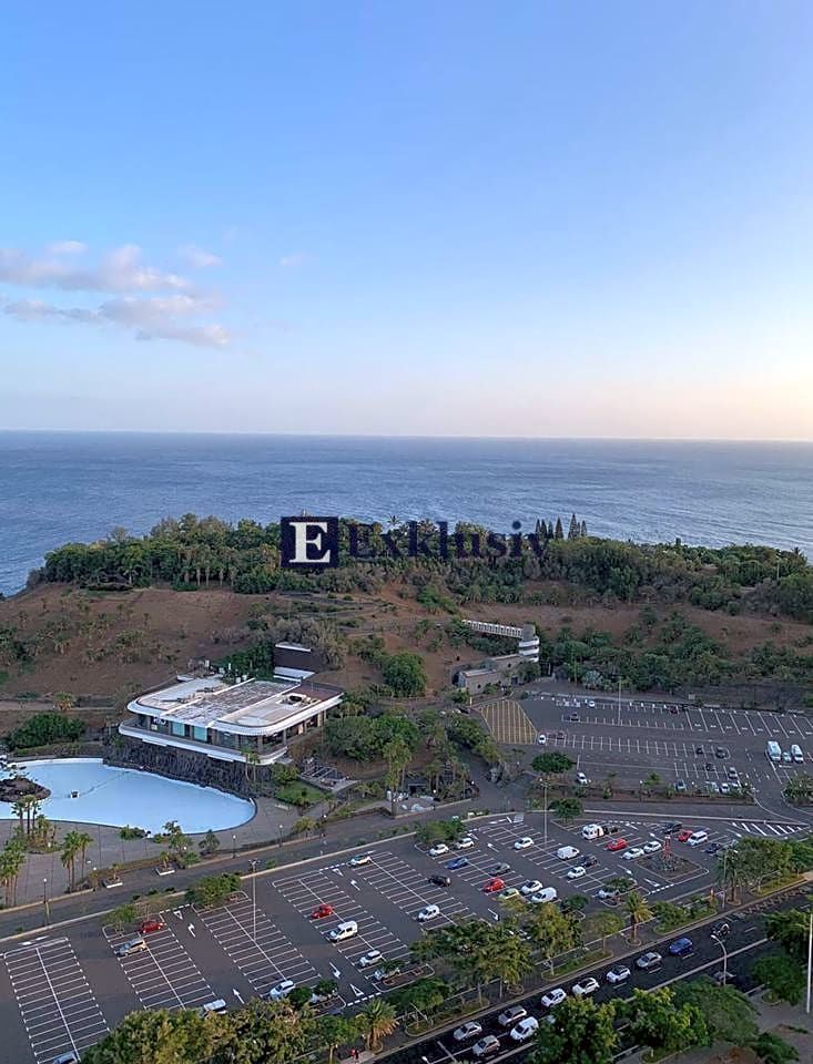 Exterior view of Duplex for sale in  Santa Cruz de Tenerife Capital