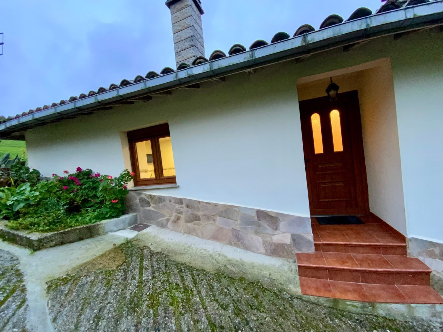 Vista exterior de Casa o chalet en venta en Valdés - Luarca con Calefacción, Terraza y Trastero