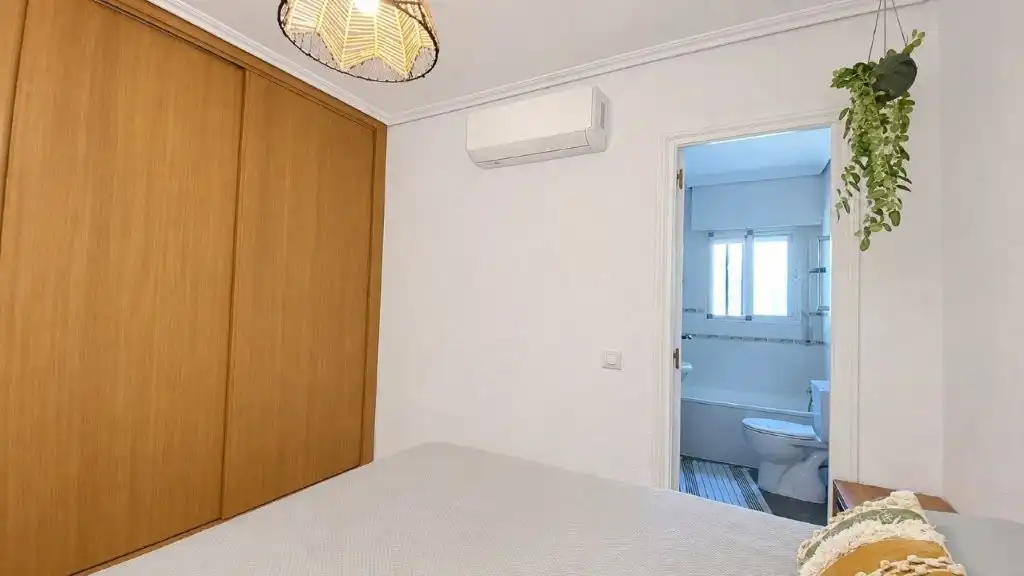 Dormitori de Casa o xalet en venda en Cadalso de los Vidrios amb Aire condicionat, Calefacció i Jardí privat