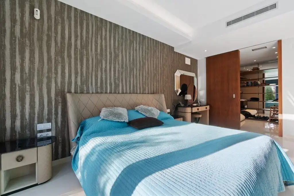 Villa mit Terrasse zum Verkauf in Calle Juan Marsé, imagen 13