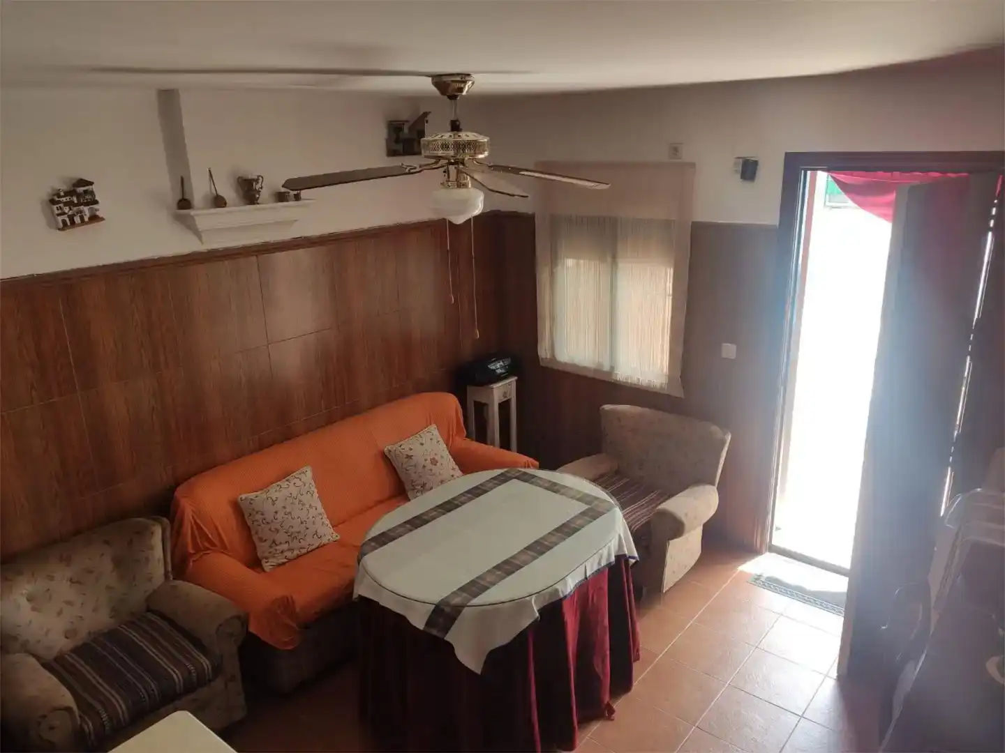 Sala d'estar de Casa o xalet en venda en Villanueva de la Serena amb Aire condicionat i Piscina