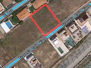 Terreno residenziale in vendita a Carrer Xipre 13