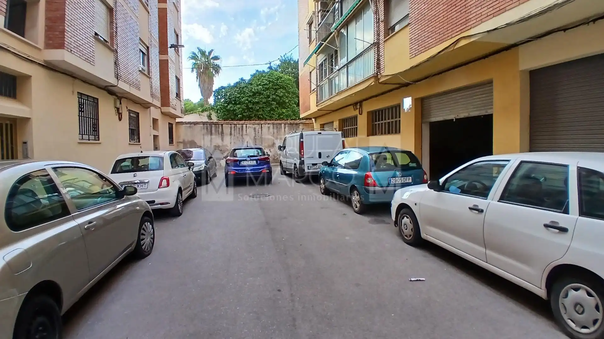Business premises to rent in Sur