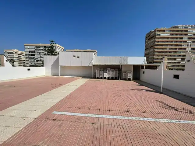 Local comercial en venta en Avenida Santander, imagen 4