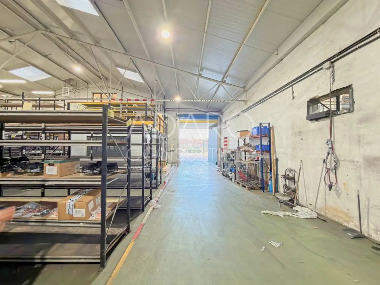 Nau industrial en venda en Torrejón de Ardoz