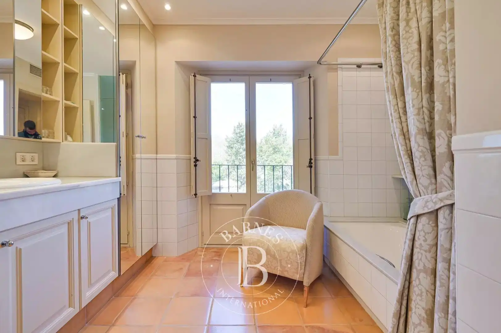 Bathroom of Country homes for sale in Torrent (Girona)  with Private garden, Terrace and Swimming Pool