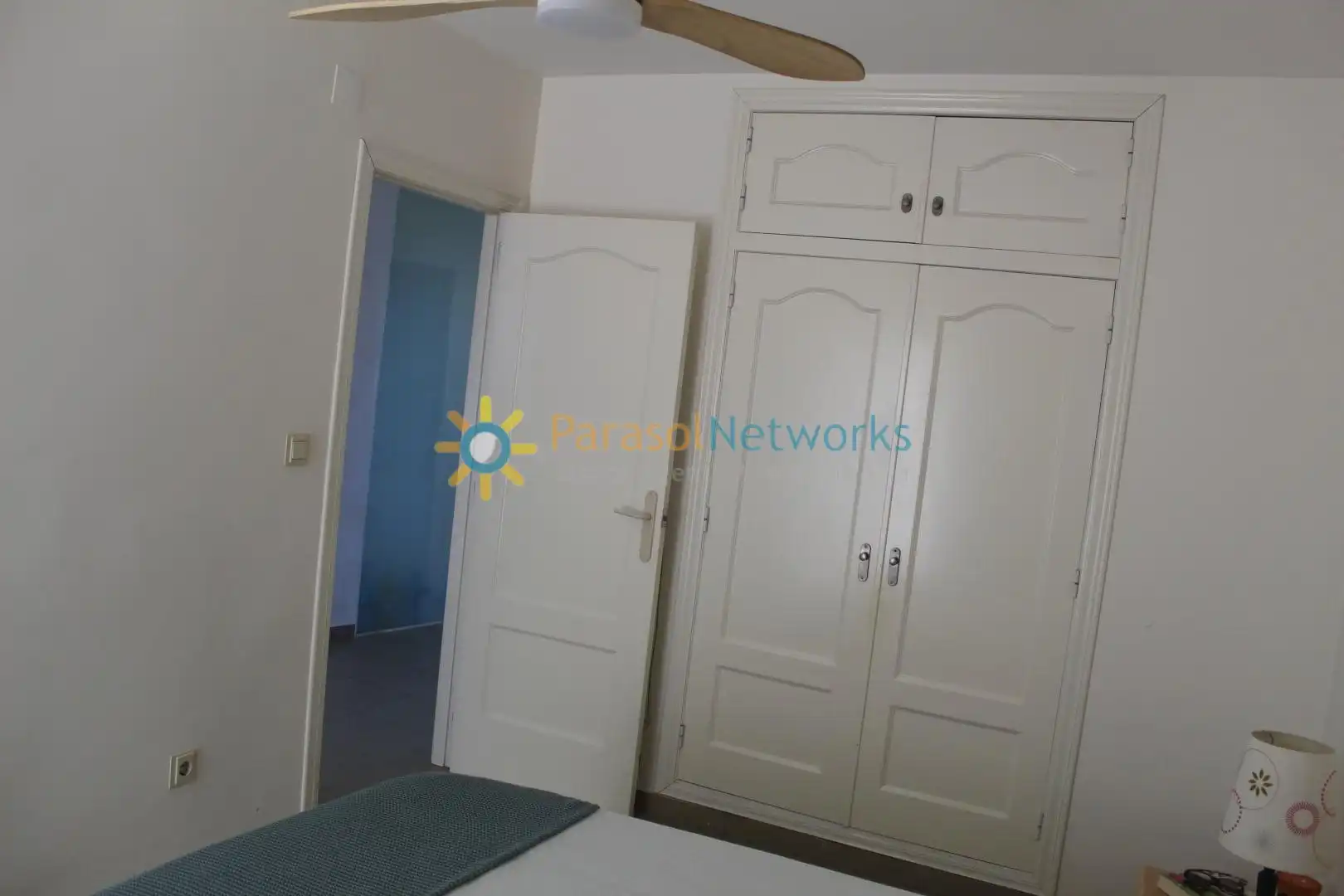 Flat for rent in Oliva  with Air Conditioner, Storage room and Furnished