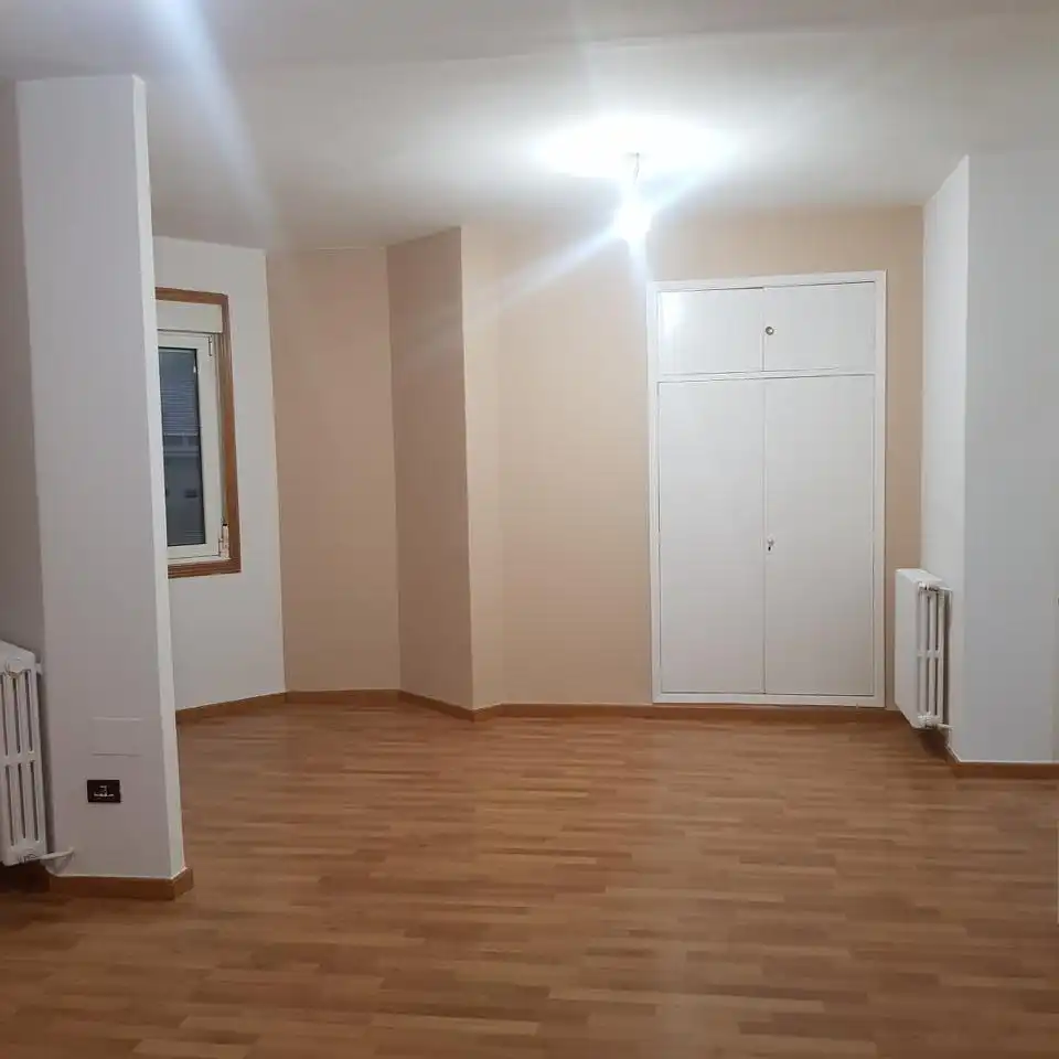 Piso de alquiler en Rúa Cardenal Quevedo 5I (San Lázaro), Centro