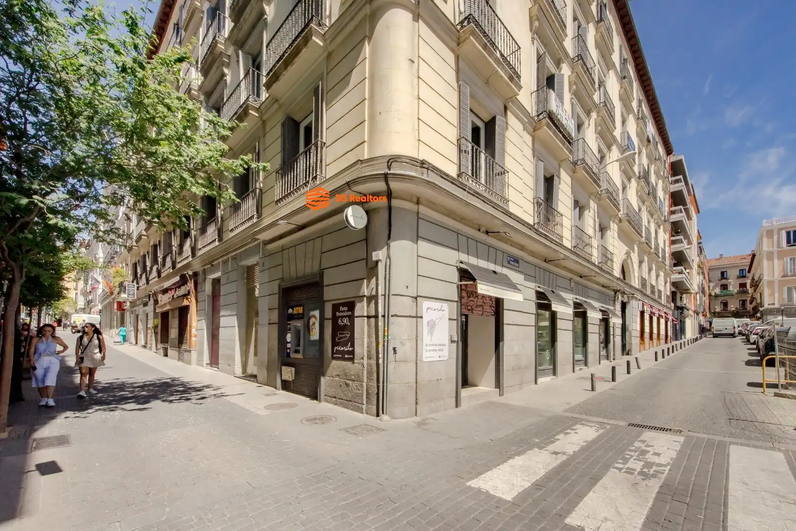 Außenansicht von Dachboden zur Miete in Madrid mit Heizung, Terrasse und Möbliert