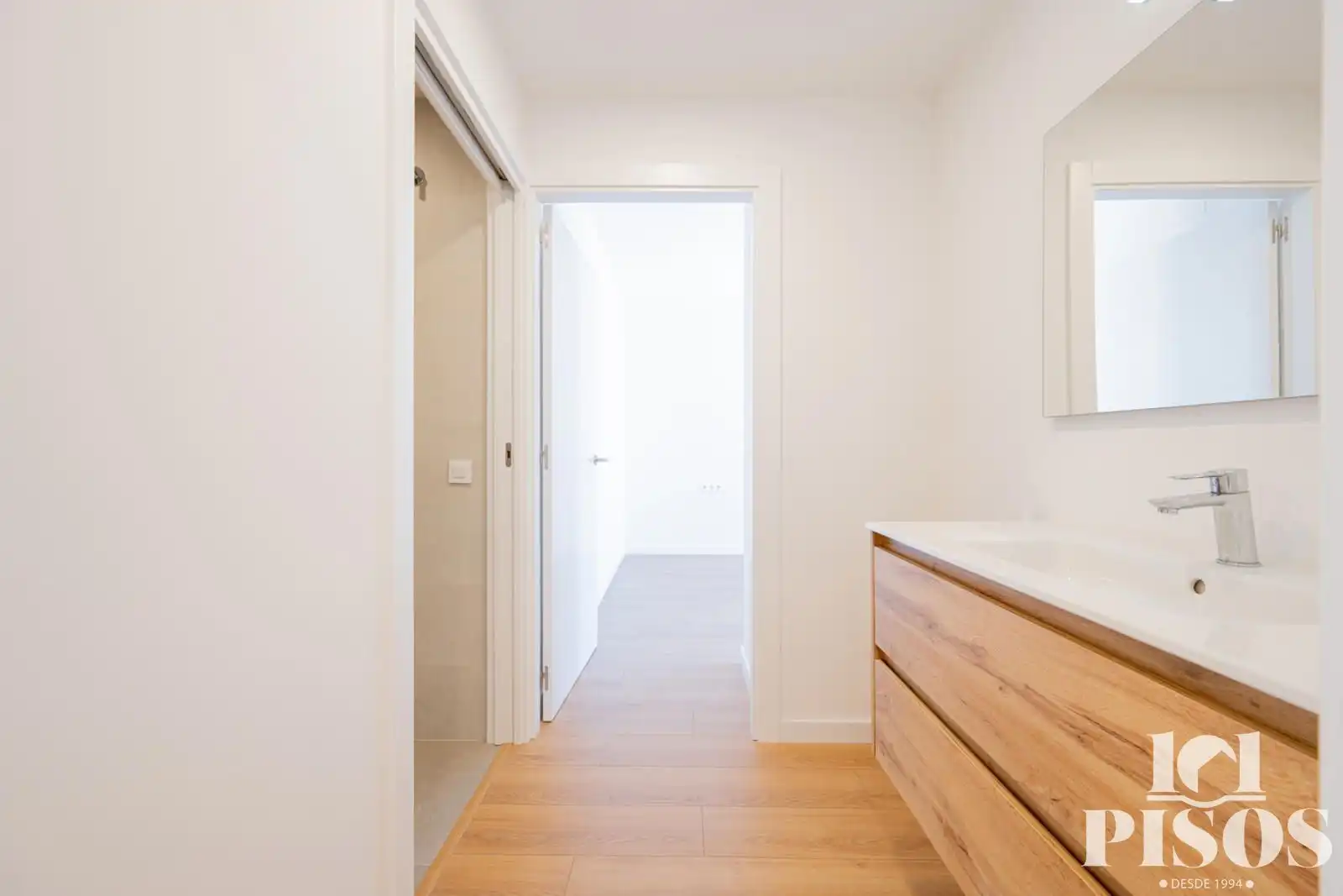 Attic for sale in Sant Cugat del Vallès  with Air Conditioner, Heating and Parquet flooring