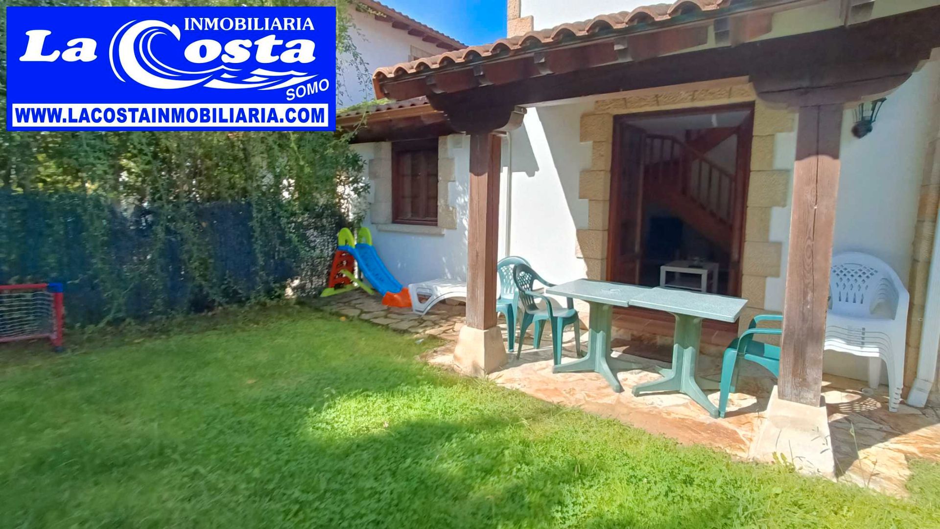 Vista exterior de Casa adosada en venda en Ribamontán al Monte amb Calefacció, Jardí privat i Terrassa