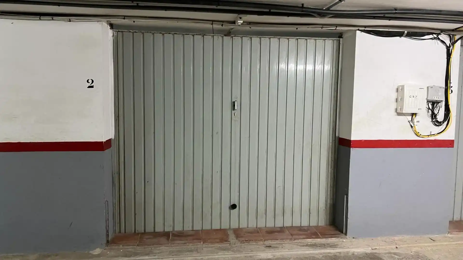 Aparcament de Apartament en venda en L'Estartit amb Aire condicionat i Balcó