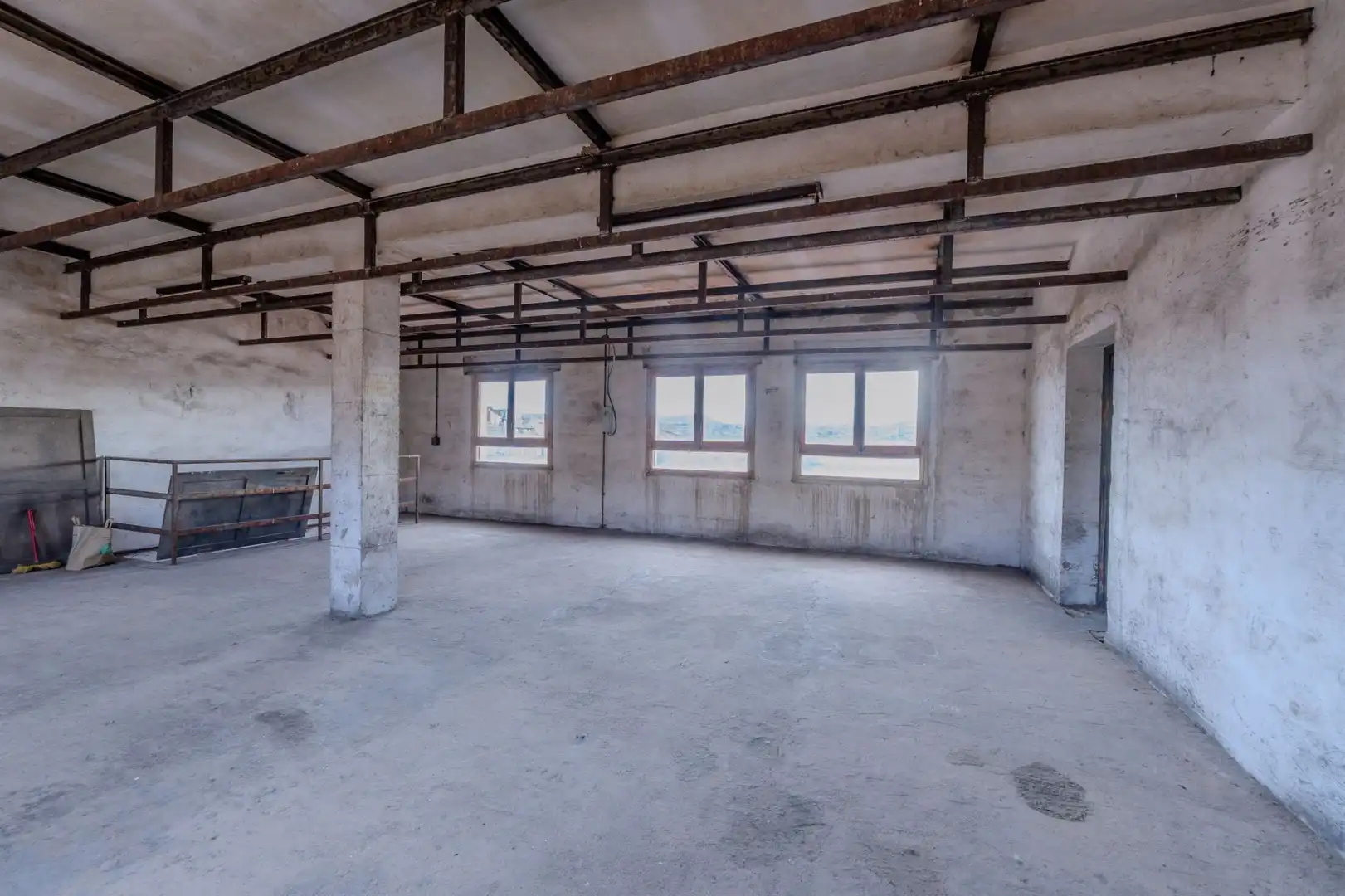 Edificio en venta en Huércanos