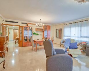 Living room of Flat for sale in  Valencia Capital  with Heating, Parquet flooring and Alarm