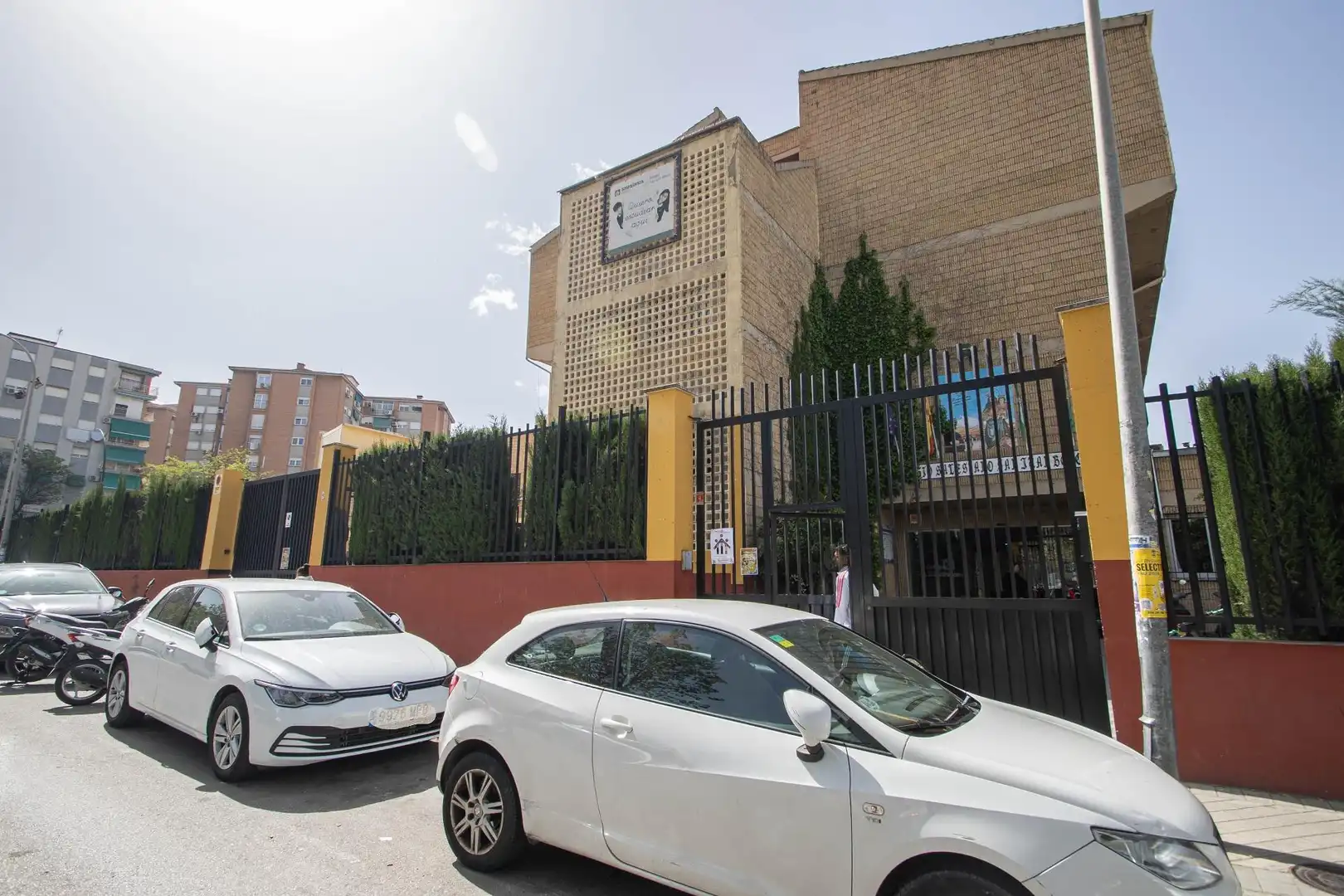 Exterior view of Commercial properties for rent in Granada