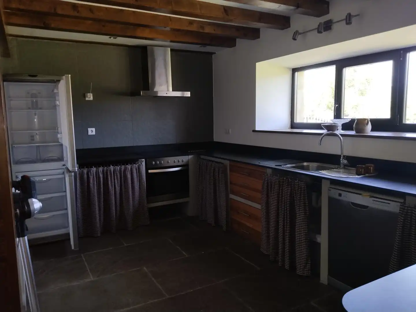 Cuina de Casa o xalet de lloguer en Molledo amb Calefacció, Jardí privat i Terrassa