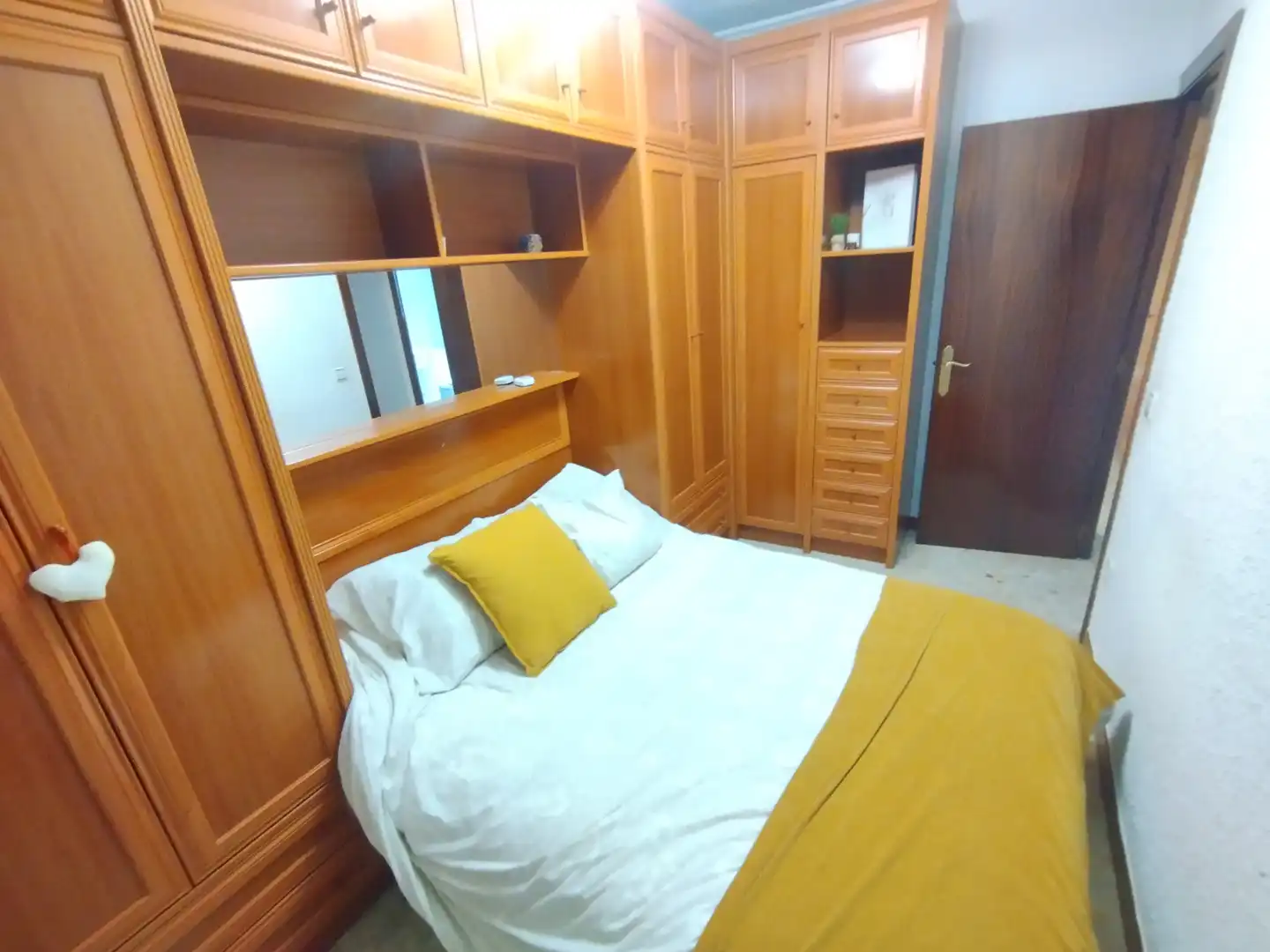 Schlafzimmer von Wohnung zum Verkauf in Zaragoza mit Heizung, Terrasse und Möbliert