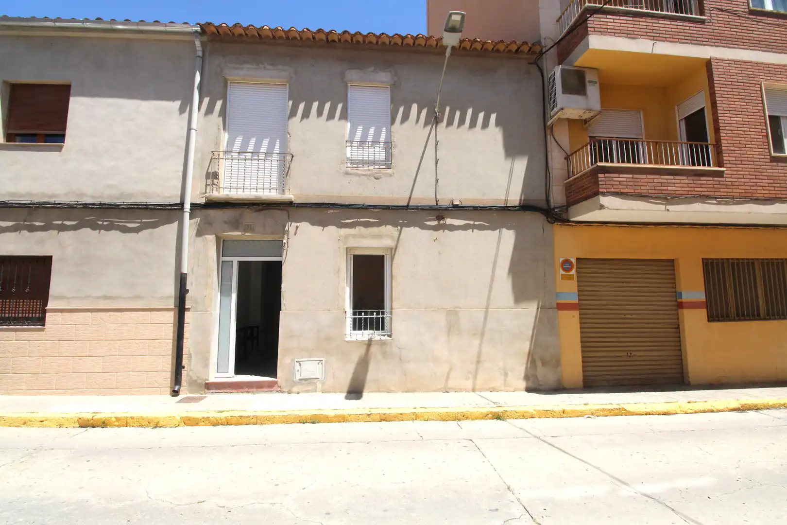 Vista exterior de Casa adosada en venta en Almansa con Terraza y Trastero