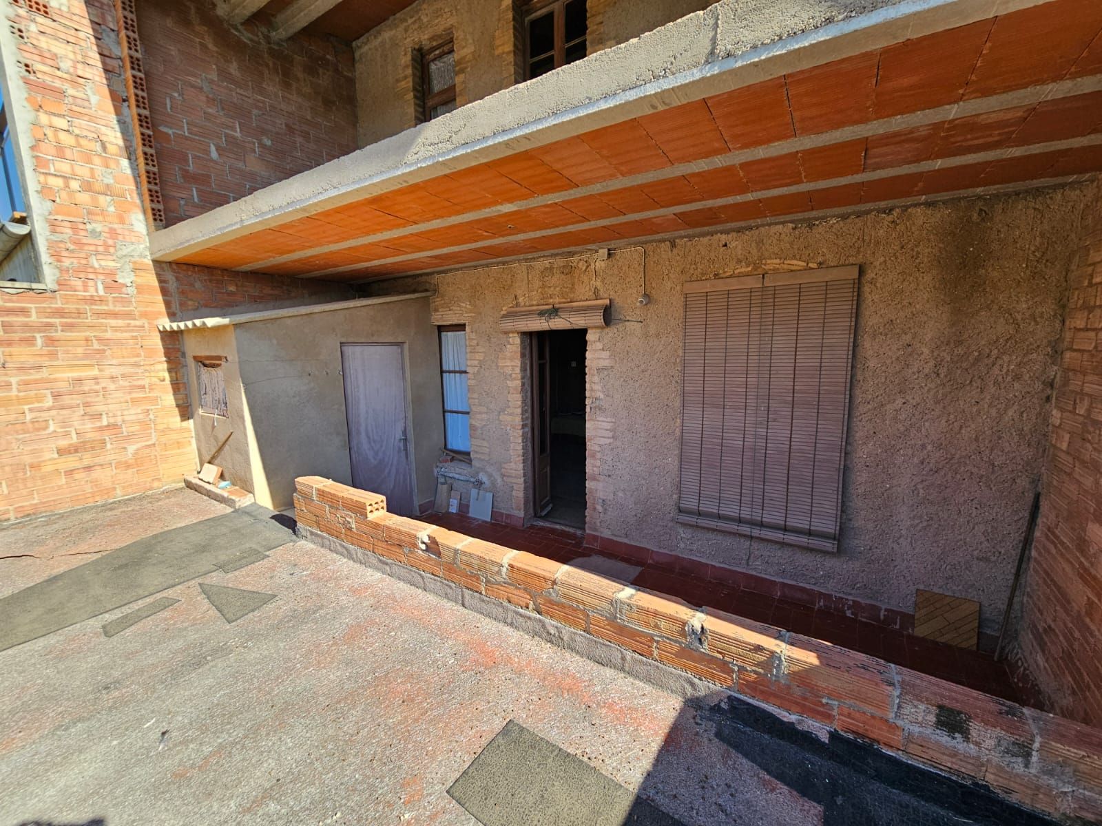 Exterior view of Single-family semi-detached for sale in Callús