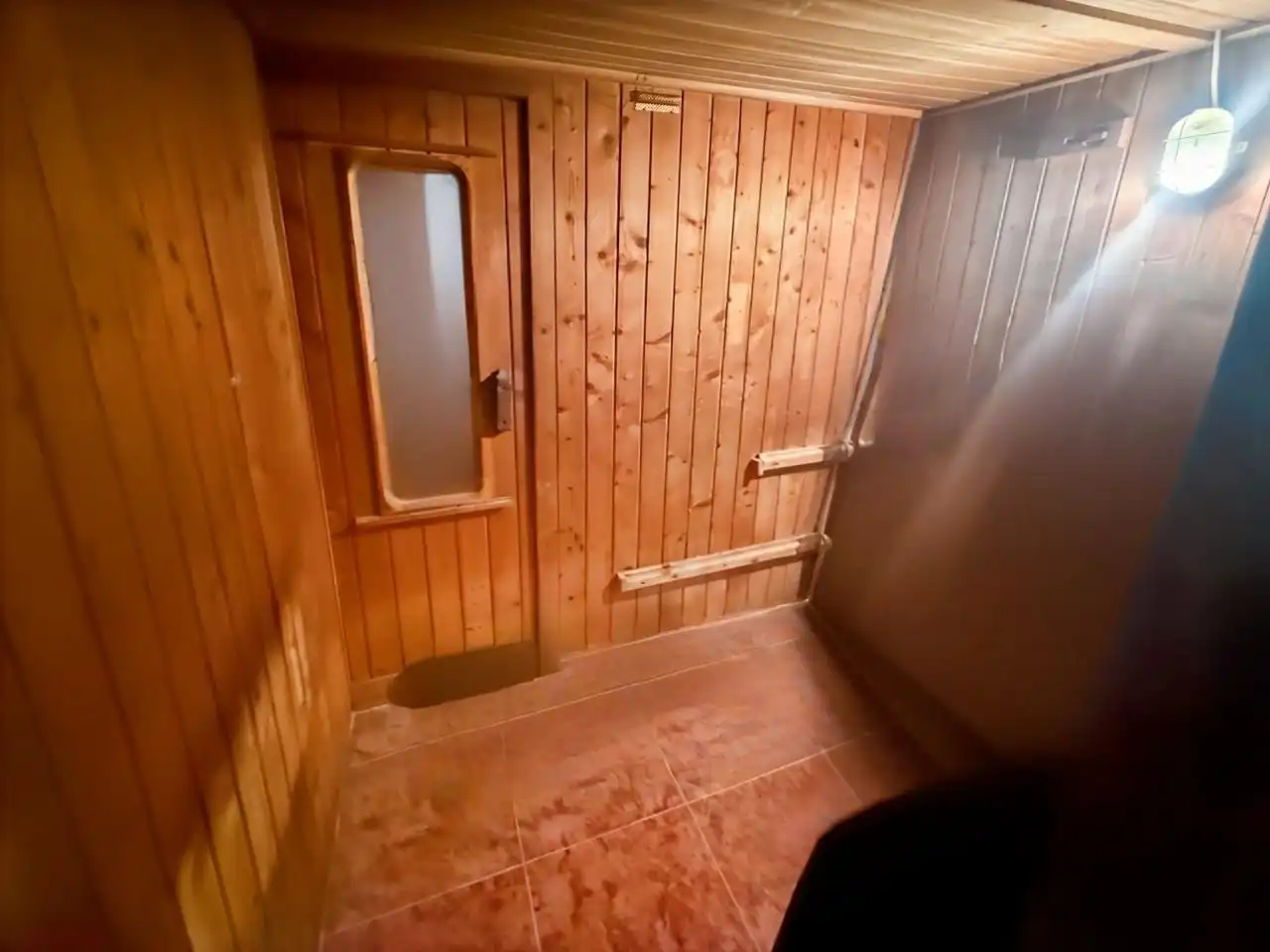 Baño de Local en venta en Madrid