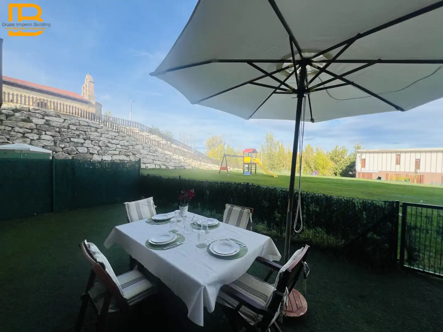 Terraza de Piso en venta en Villarcayo de Merindad de Castilla la Vieja con Calefacción, Parquet y Terraza