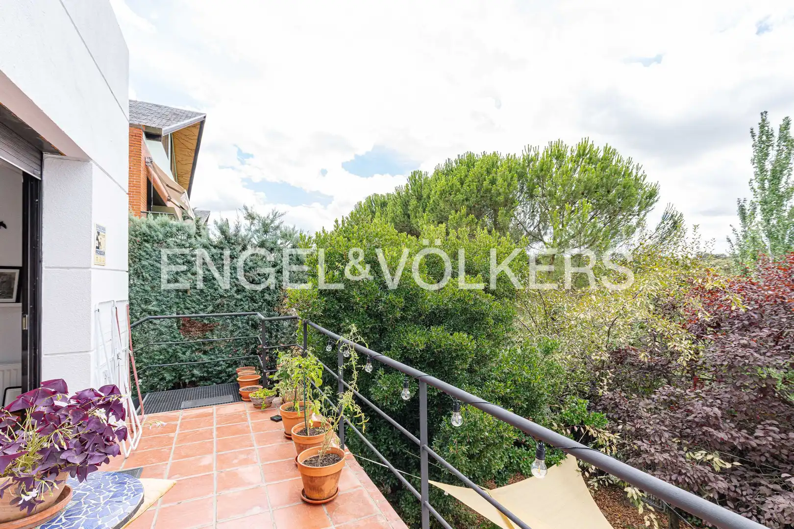 Terrace of Detached homes for sale in Torrelodones  with Air Conditioner, Heating and Private garden
